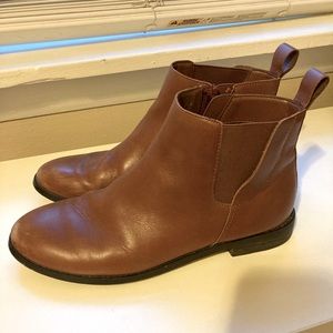 Brown Leather Chelsea Boots